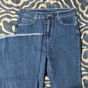 SHEIN bell bottom jeans, brand new, size large